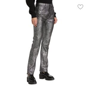 NWOT 7 FOR ALL MANKIND
Foil Easy Slim Fit Jeans